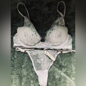 Victoria’s Secret Lacey Bra/ Thong Set NWT